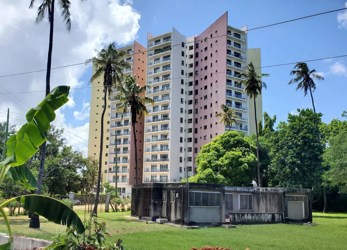 NHC Eco Residence, Dar es Salaam. NHC Eco Residence - Godfrey Mwakabole